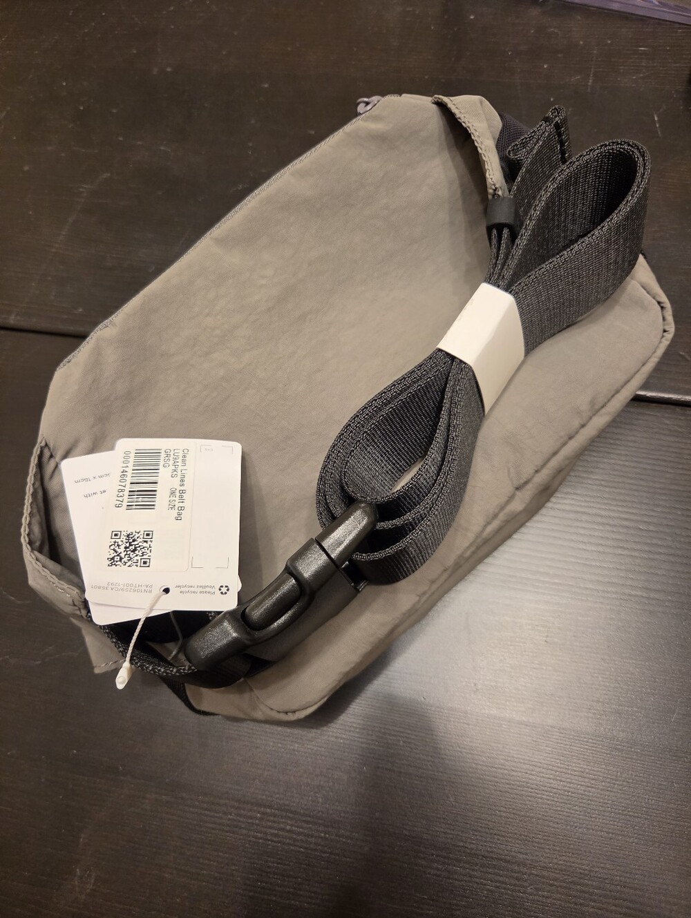 Lululemon Clean Lines Belt Bag 2L grey sage NWT - Picture 2 of 5